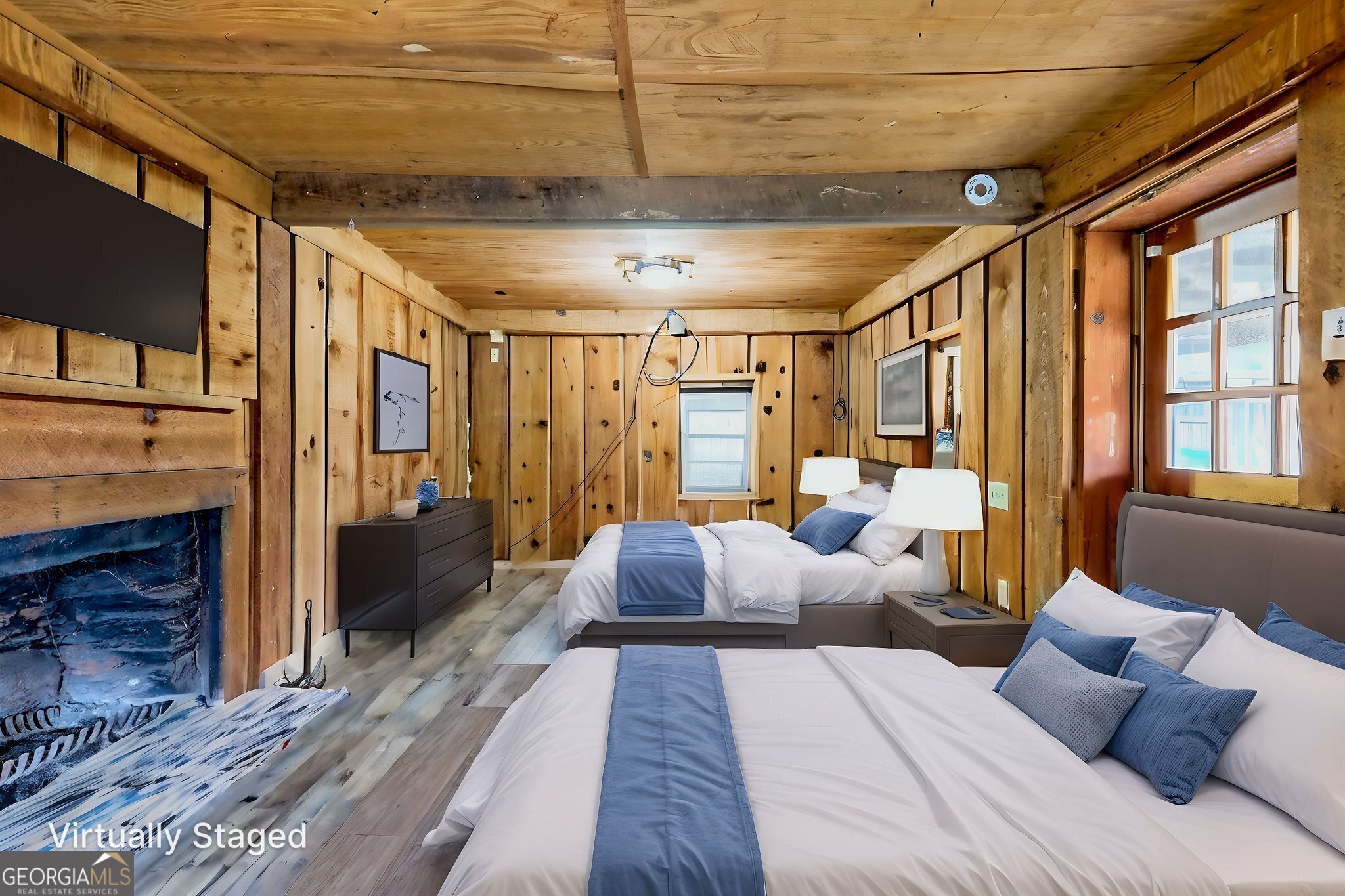 Otto, North Carolina 28763, United States, 1 Bedroom Bedrooms, ,1 BathroomBathrooms,Residential,Active,94032