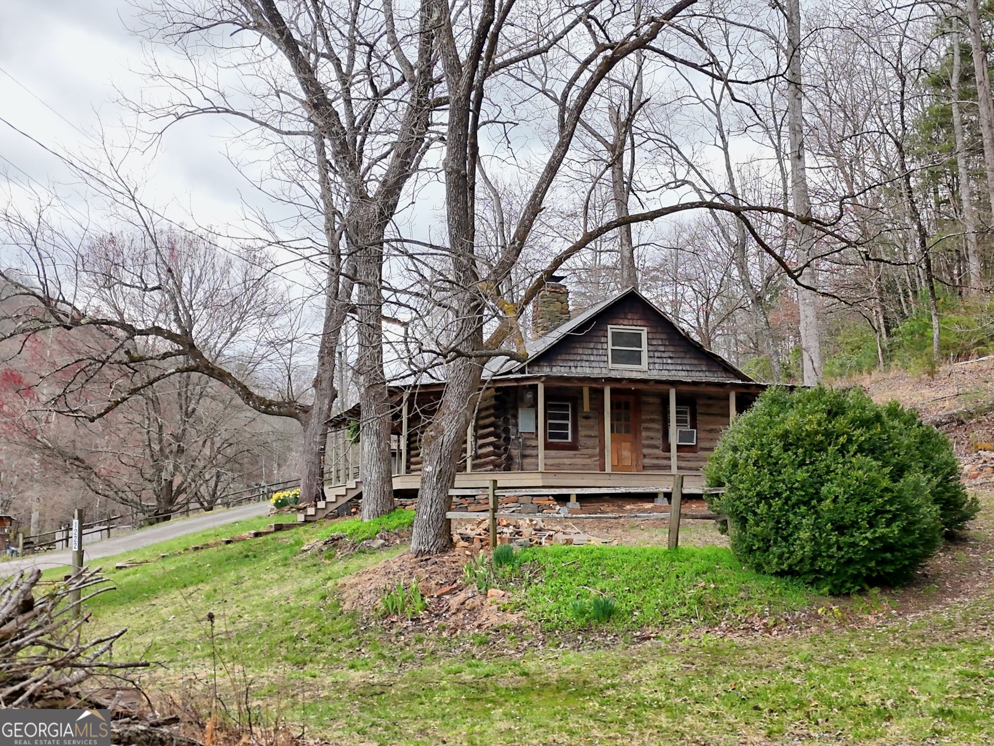 Otto, North Carolina 28763, United States, 1 Bedroom Bedrooms, ,1 BathroomBathrooms,Residential,Active,94032