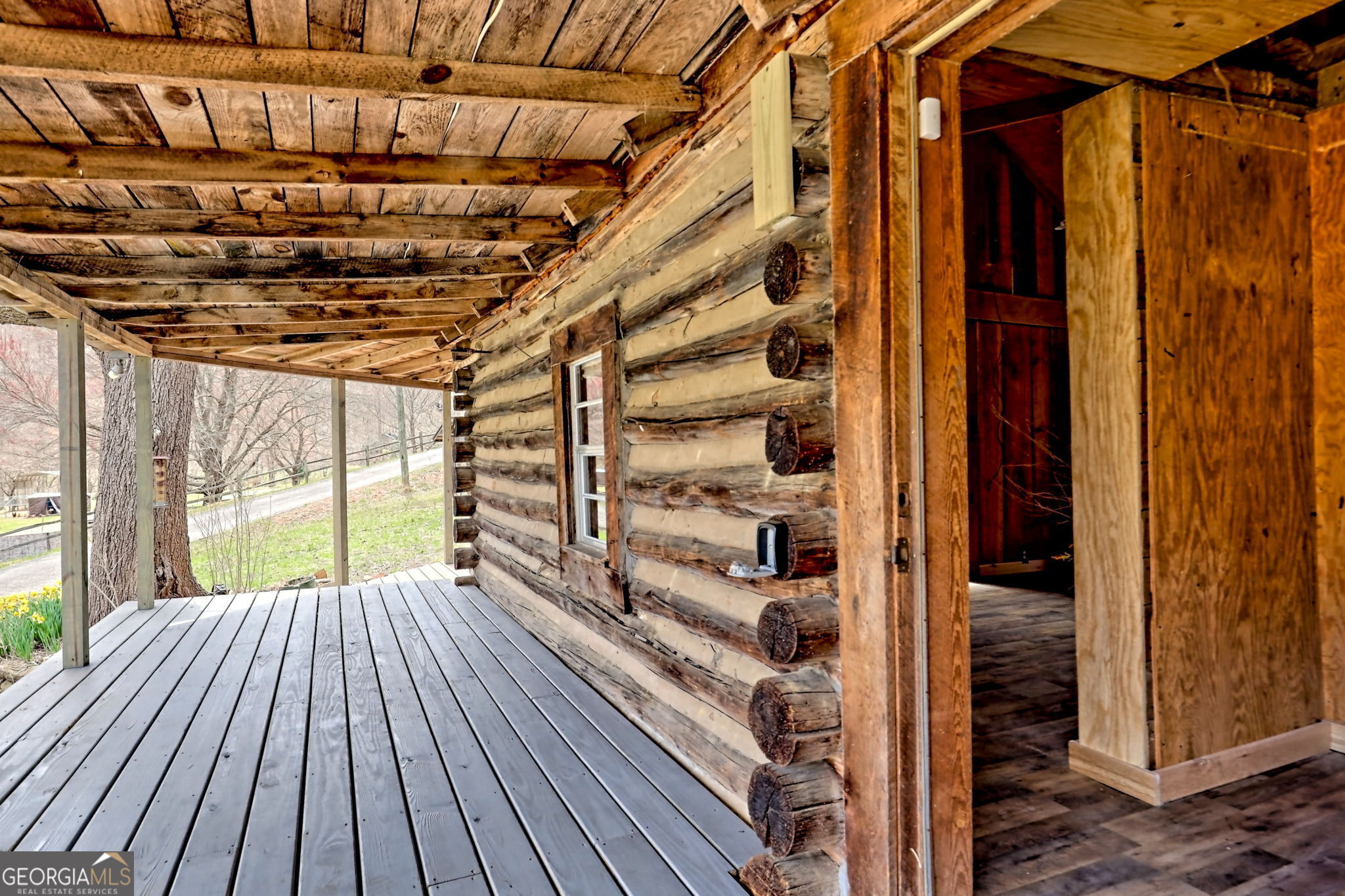 Otto, North Carolina 28763, United States, 1 Bedroom Bedrooms, ,1 BathroomBathrooms,Residential,Active,94032