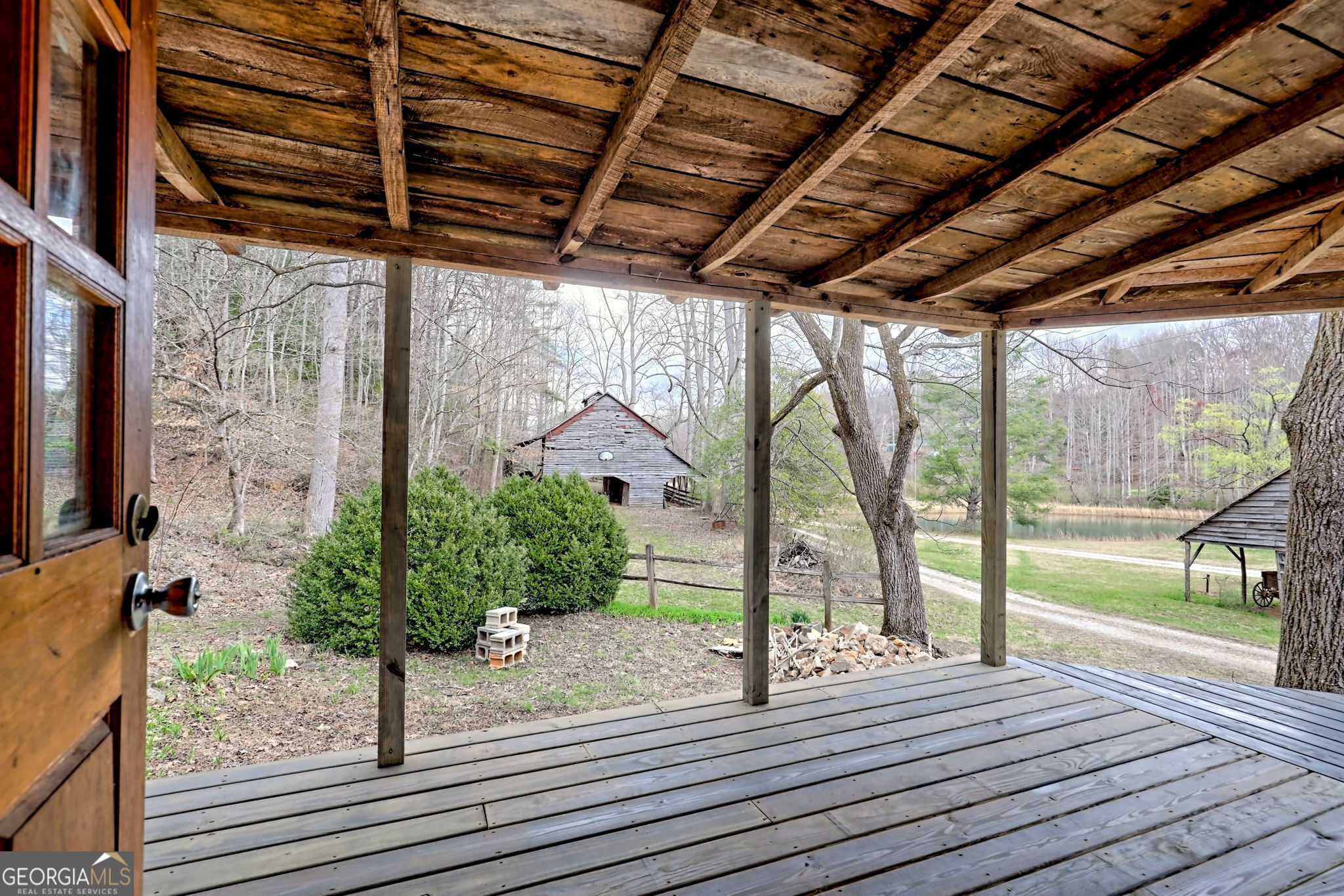 Otto, North Carolina 28763, United States, 1 Bedroom Bedrooms, ,1 BathroomBathrooms,Residential,Active,94032