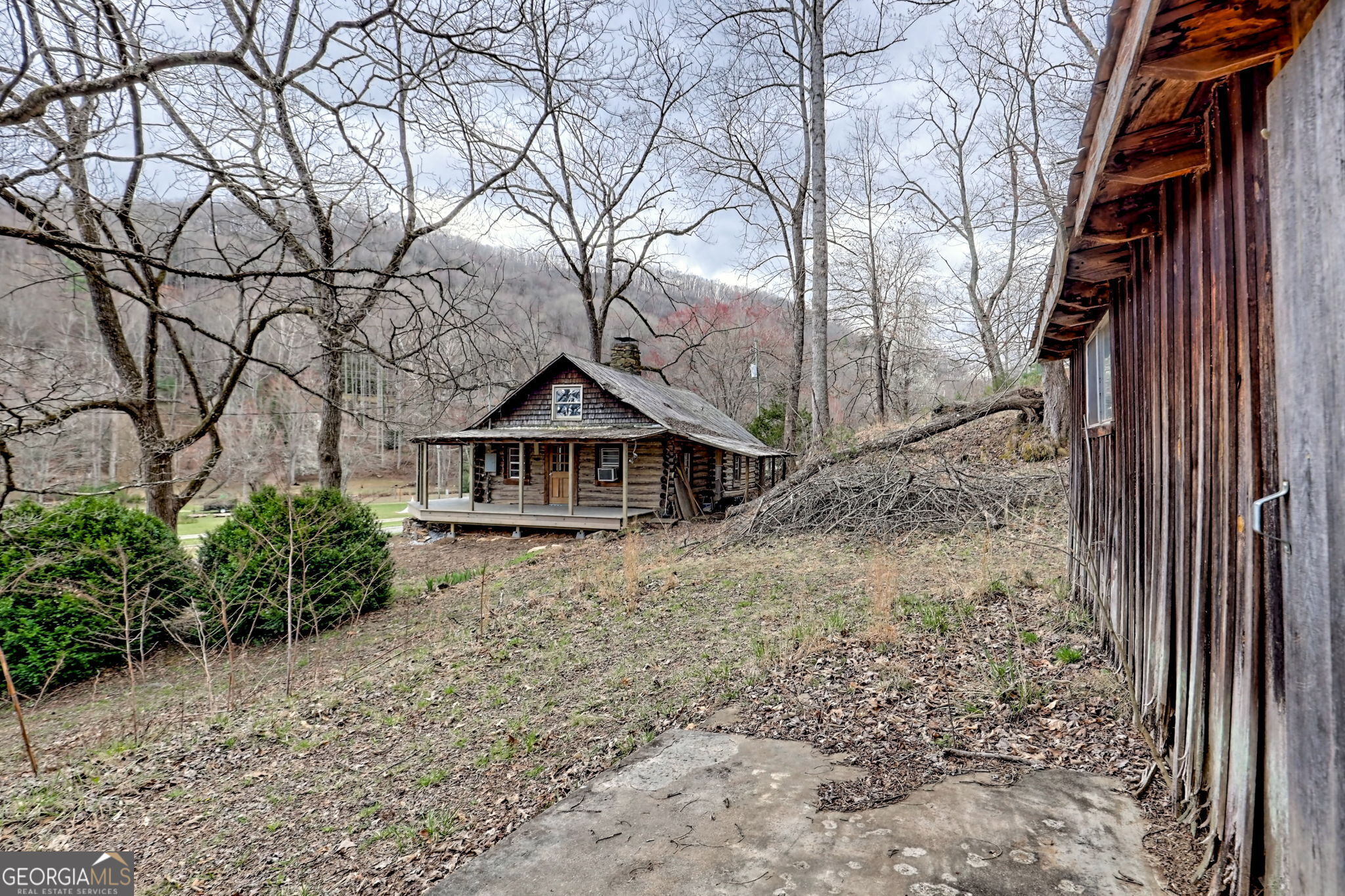 Otto, North Carolina 28763, United States, 1 Bedroom Bedrooms, ,1 BathroomBathrooms,Residential,Active,94032