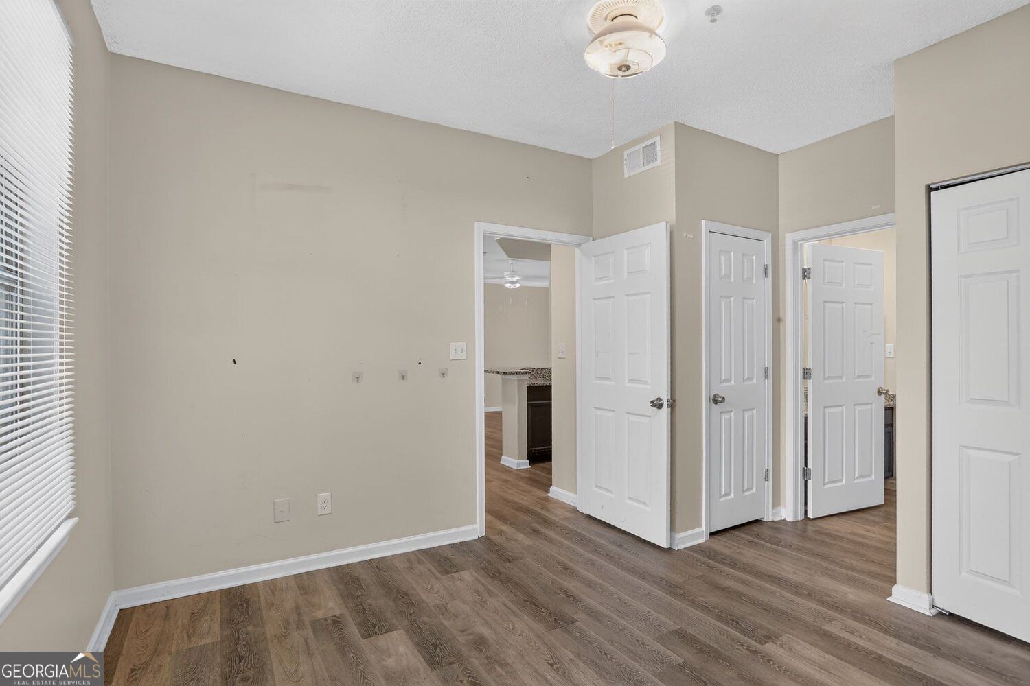 245 Amal DR SW 5005