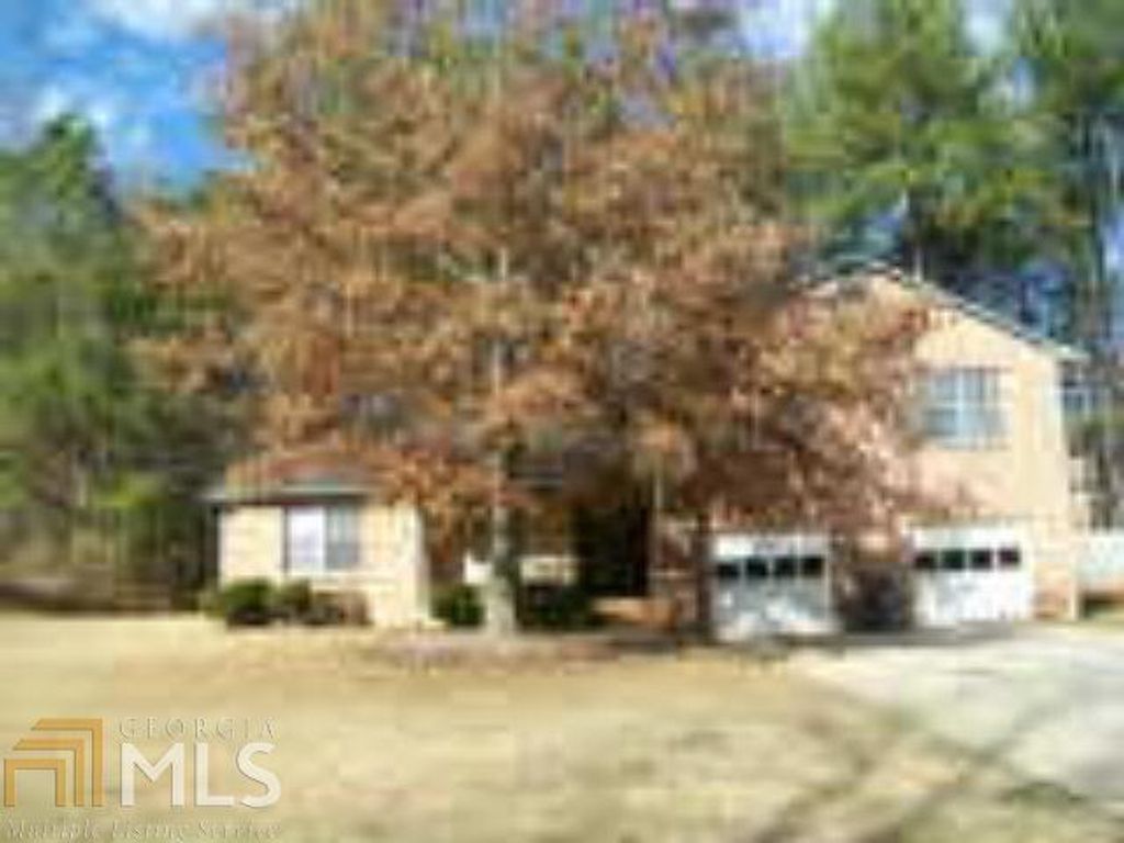 Photo of 5906 Summerglen Lane, College Park, GA 30349 (MLS # 10692757)