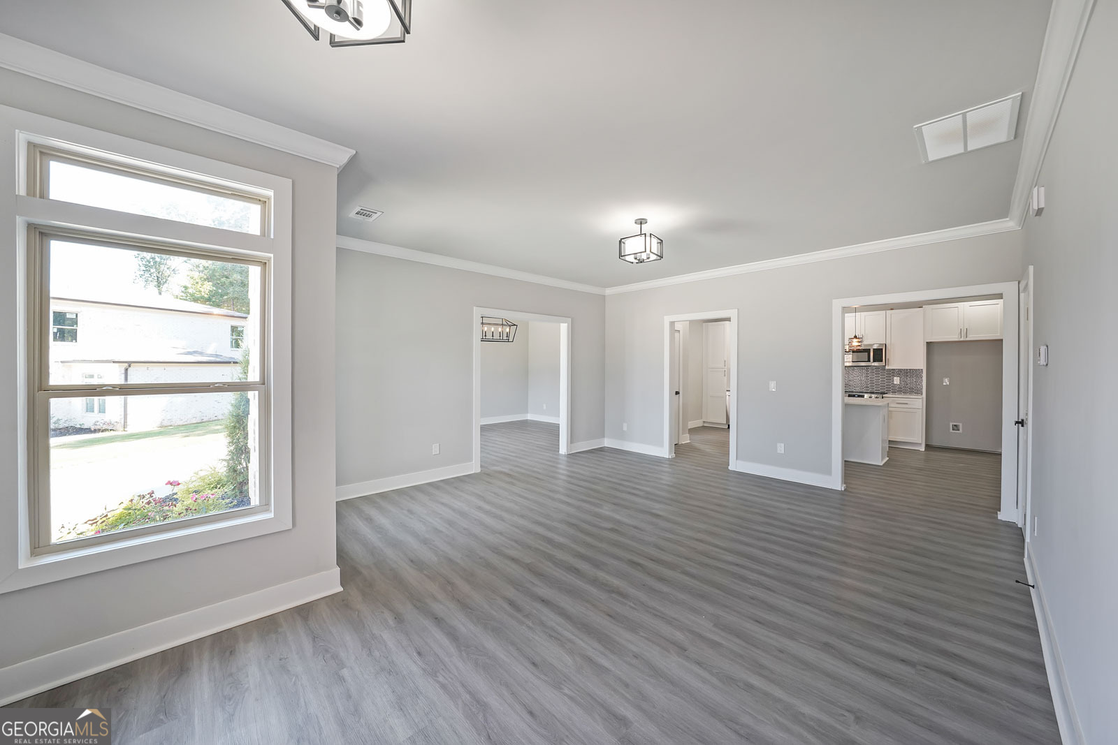 4659 Lake Vista CIR