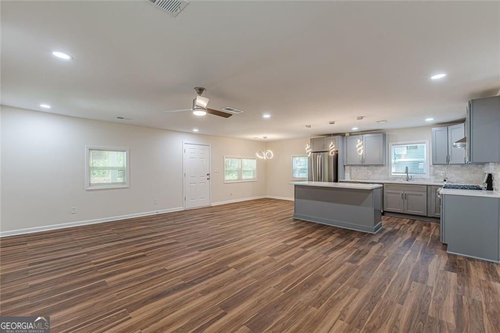 Dixie Hills - Residential