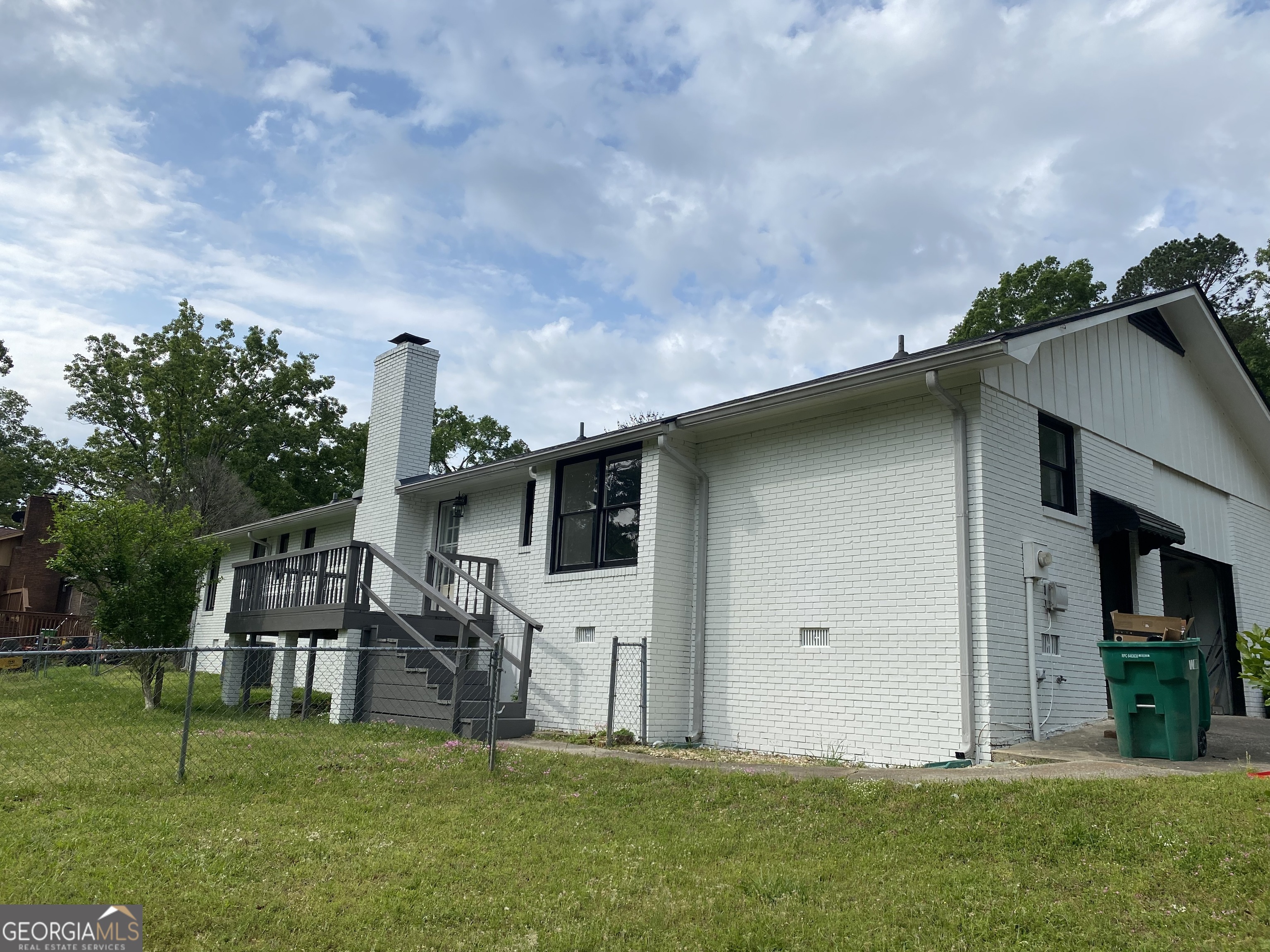 2197 N Jefferson ST NE