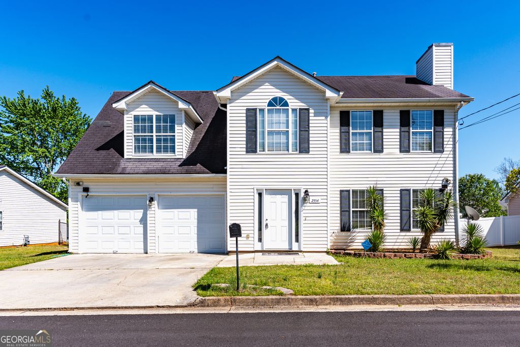 Photo of 2554 Willenhall Way, Lithonia, GA 30058 (MLS # 10772662)