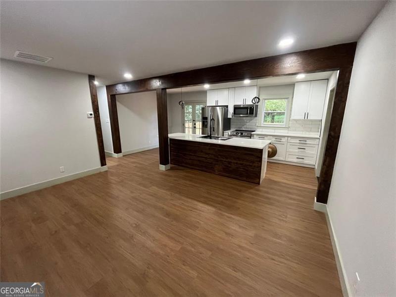 718 SPRINGLAKE RD