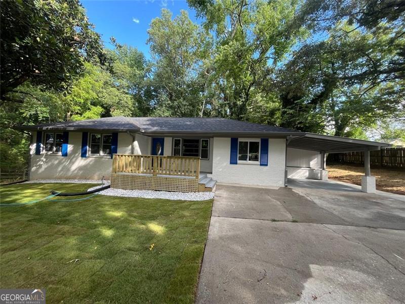 718 SPRINGLAKE RD