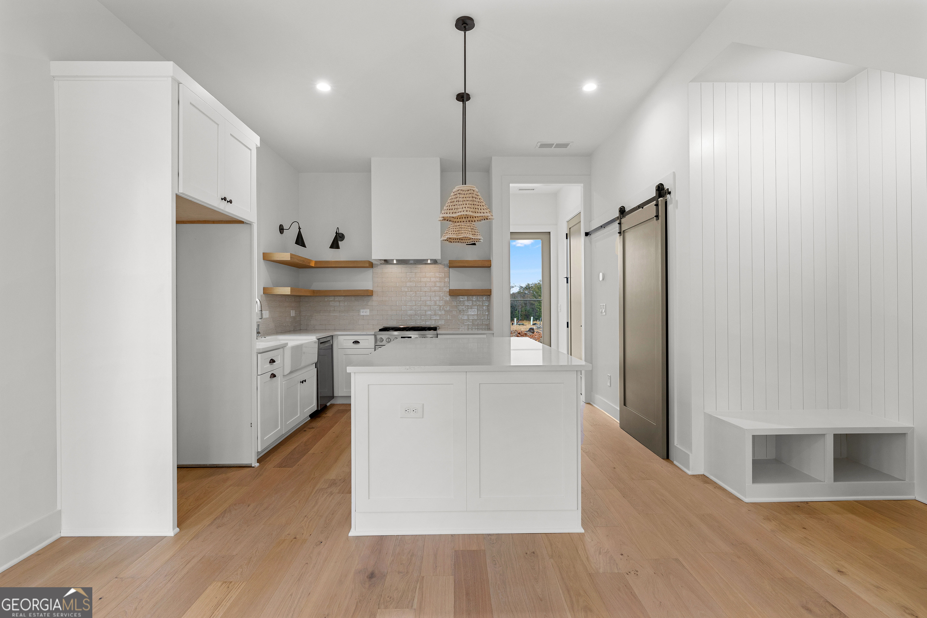 Fayetteville, Georgia 30214, United States, 2 Bedrooms Bedrooms, ,3 BathroomsBathrooms,Residential,Active,251348