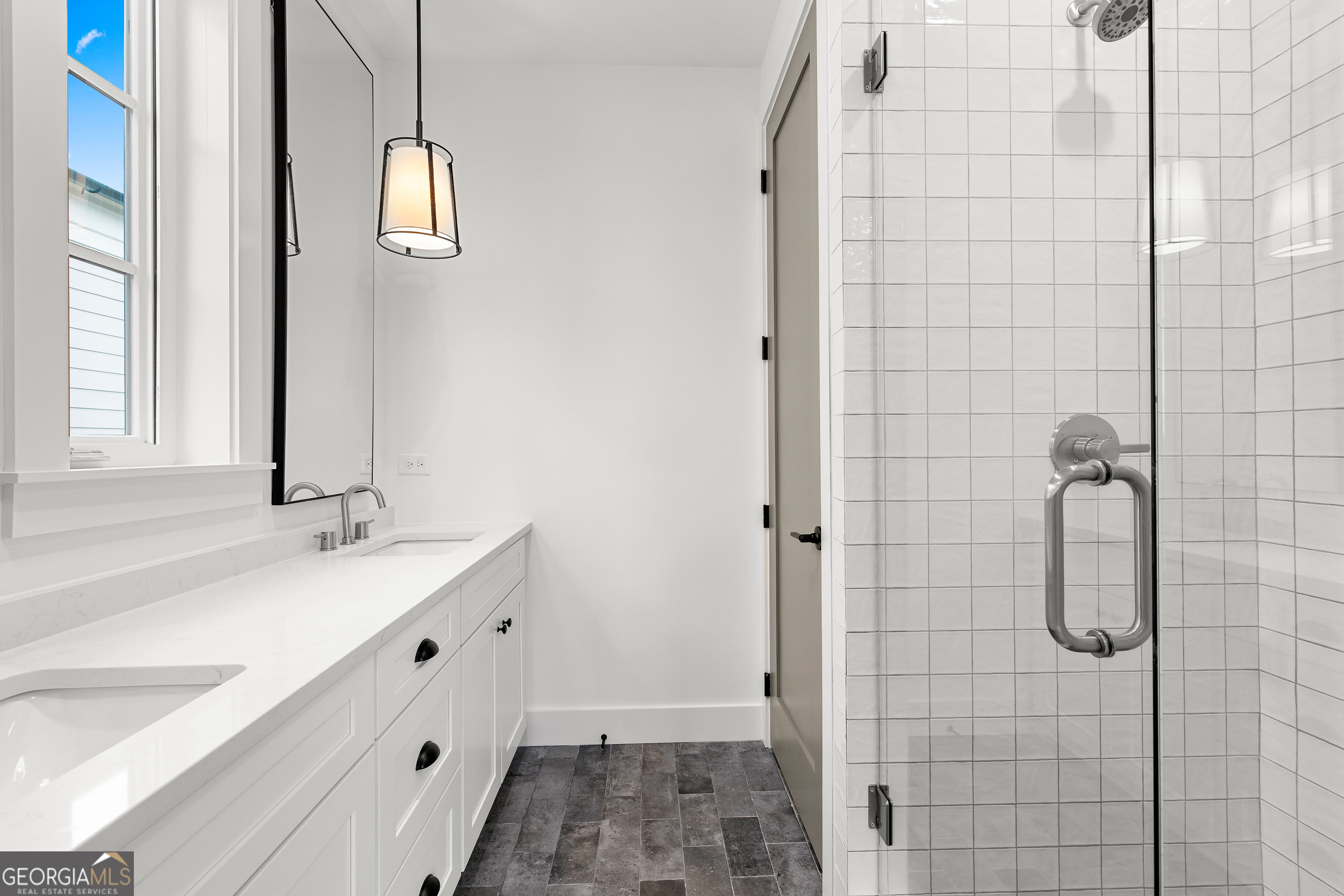 Fayetteville, Georgia 30214, United States, 2 Bedrooms Bedrooms, ,3 BathroomsBathrooms,Residential,Active,251348