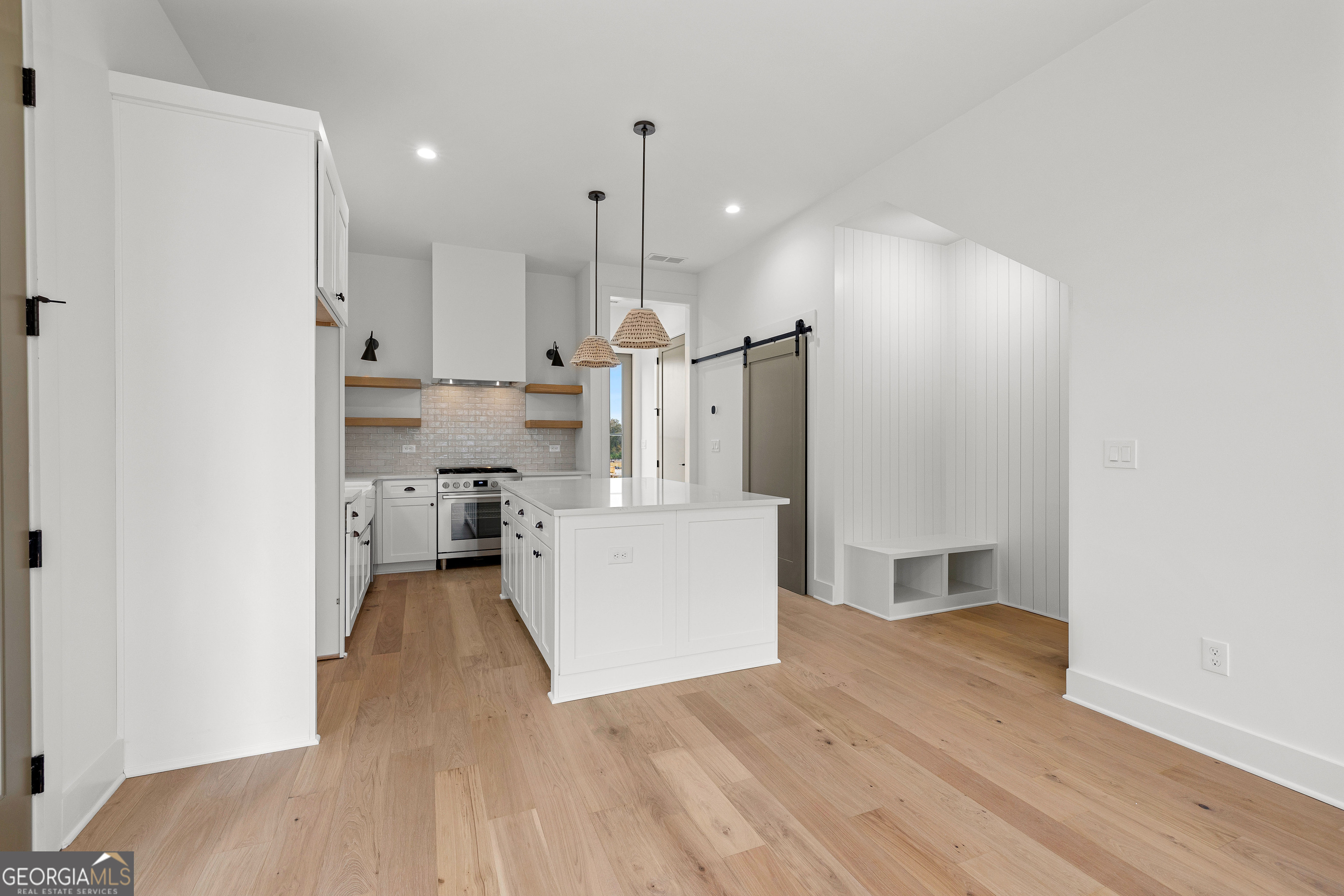 Fayetteville, Georgia 30214, United States, 2 Bedrooms Bedrooms, ,3 BathroomsBathrooms,Residential,Active,251348