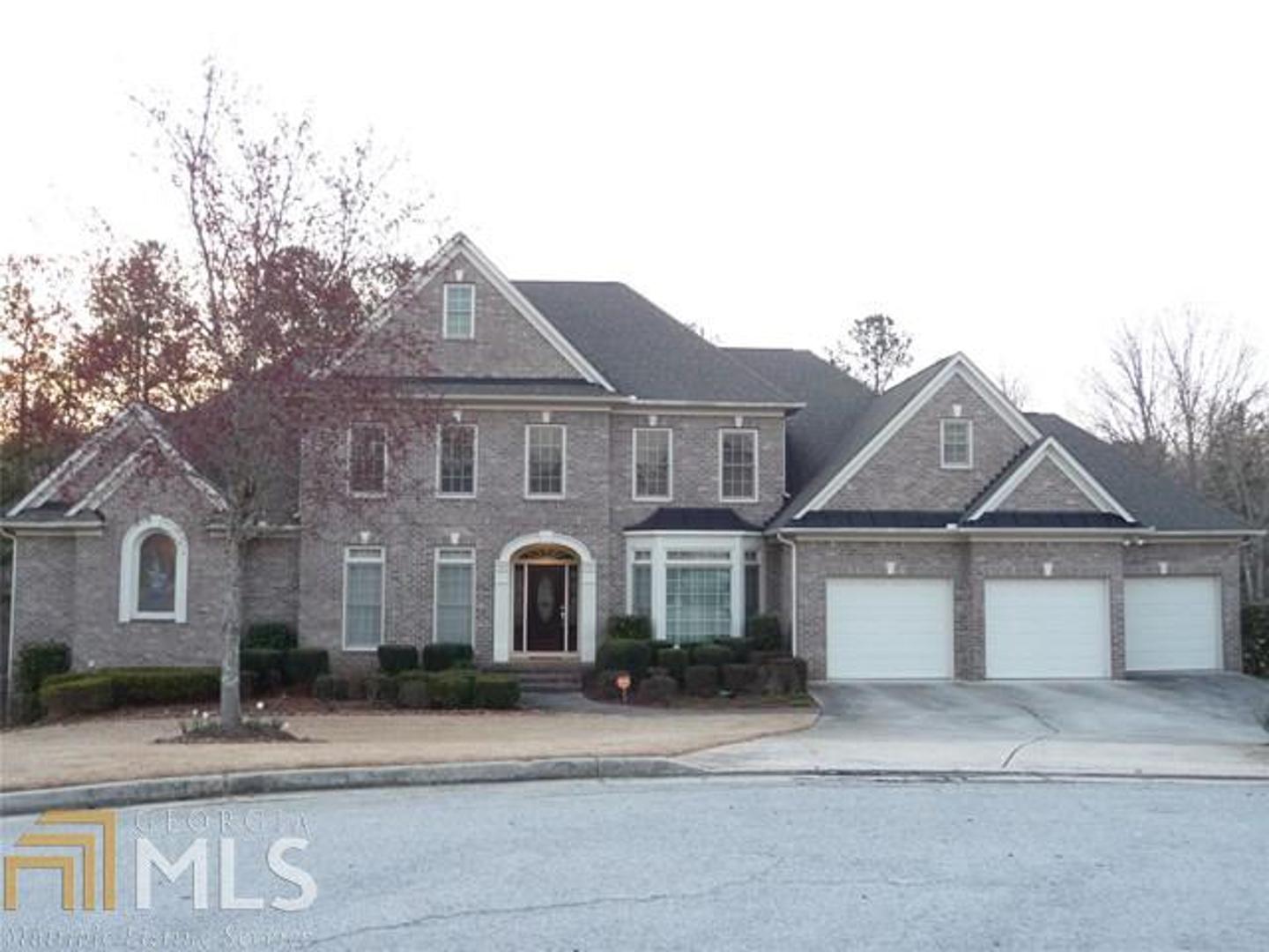Beautiful, immaculate executive home on 1+ acre cul de sac lot in sought after Meadowbrook Glen subdivision, a swim-tennis community. Stunning hardwood floors throughout main level, separate living, dining & family rooms, master on main w/ sitting area & fireplace, amazing master bath & spacious eat-in-kitchen w/ large island that you must see to believe. Terrace level has another family room with fireplace, home theatre, exercise room, office, full bath and an unfinished storage area. Home theatre seating and A/V & excercise room equipment remain w/ acceptable offer.