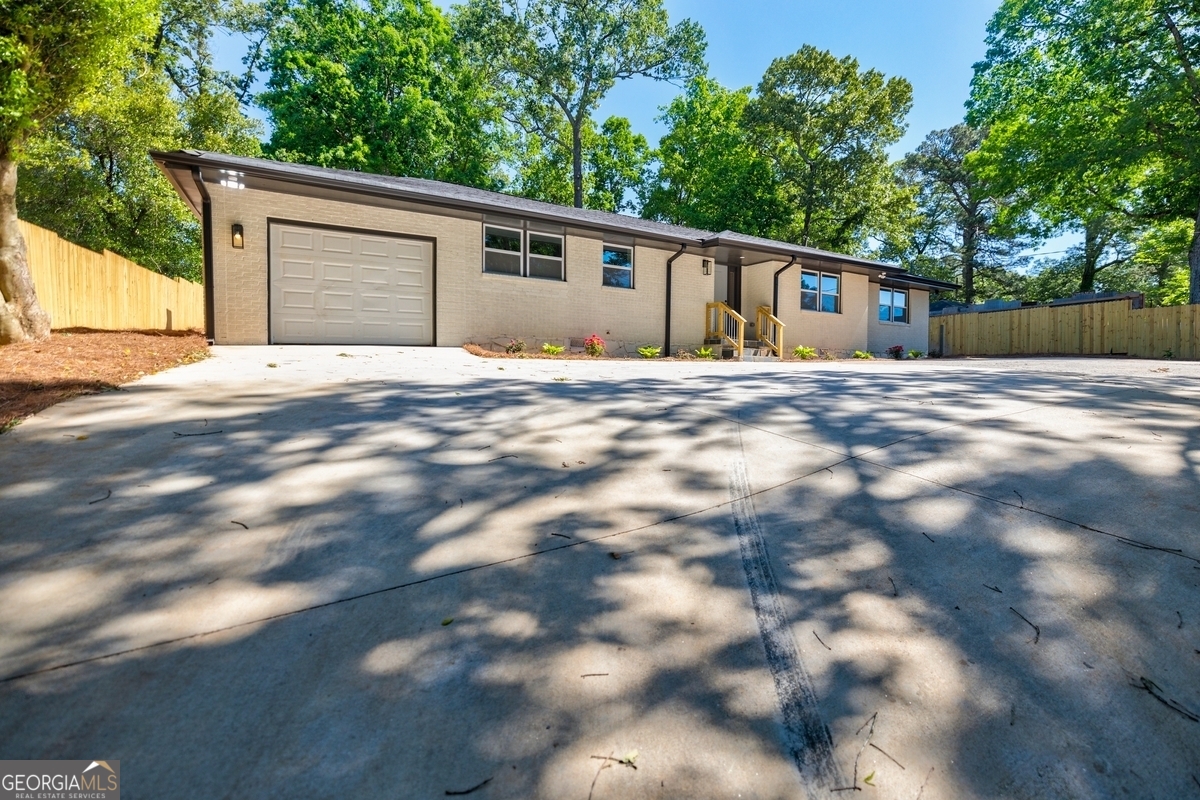3154 N Druid Hills RD