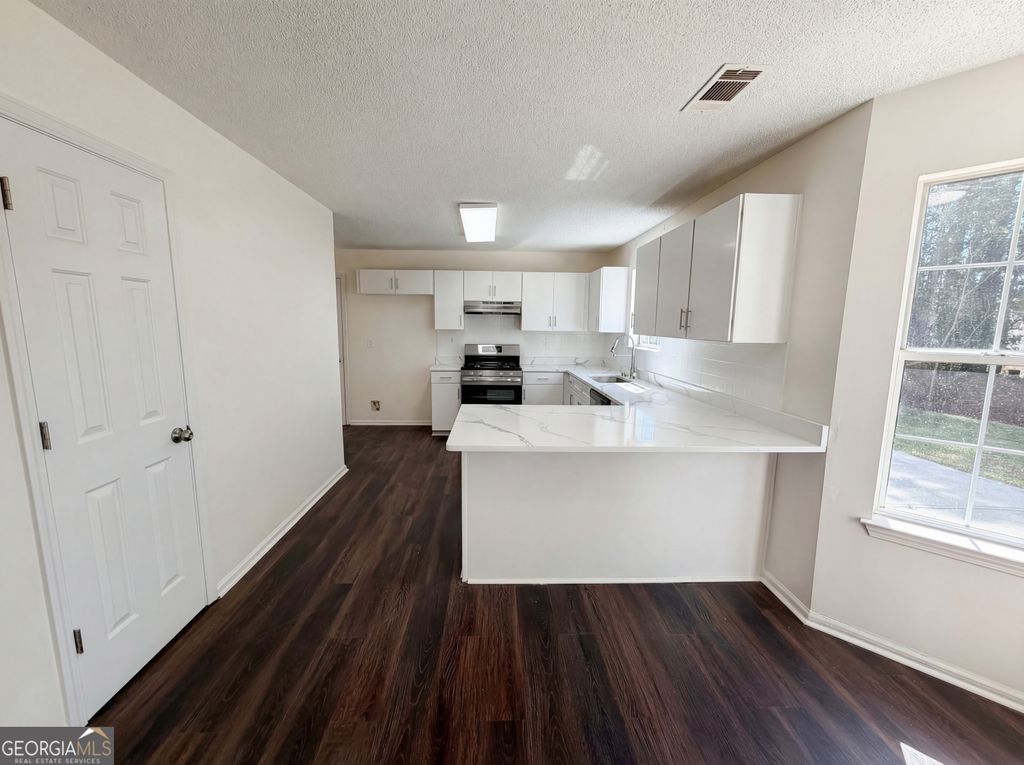 Photo of 2214 Rambling Way, Lithonia, GA 30058 (MLS # 10731421)