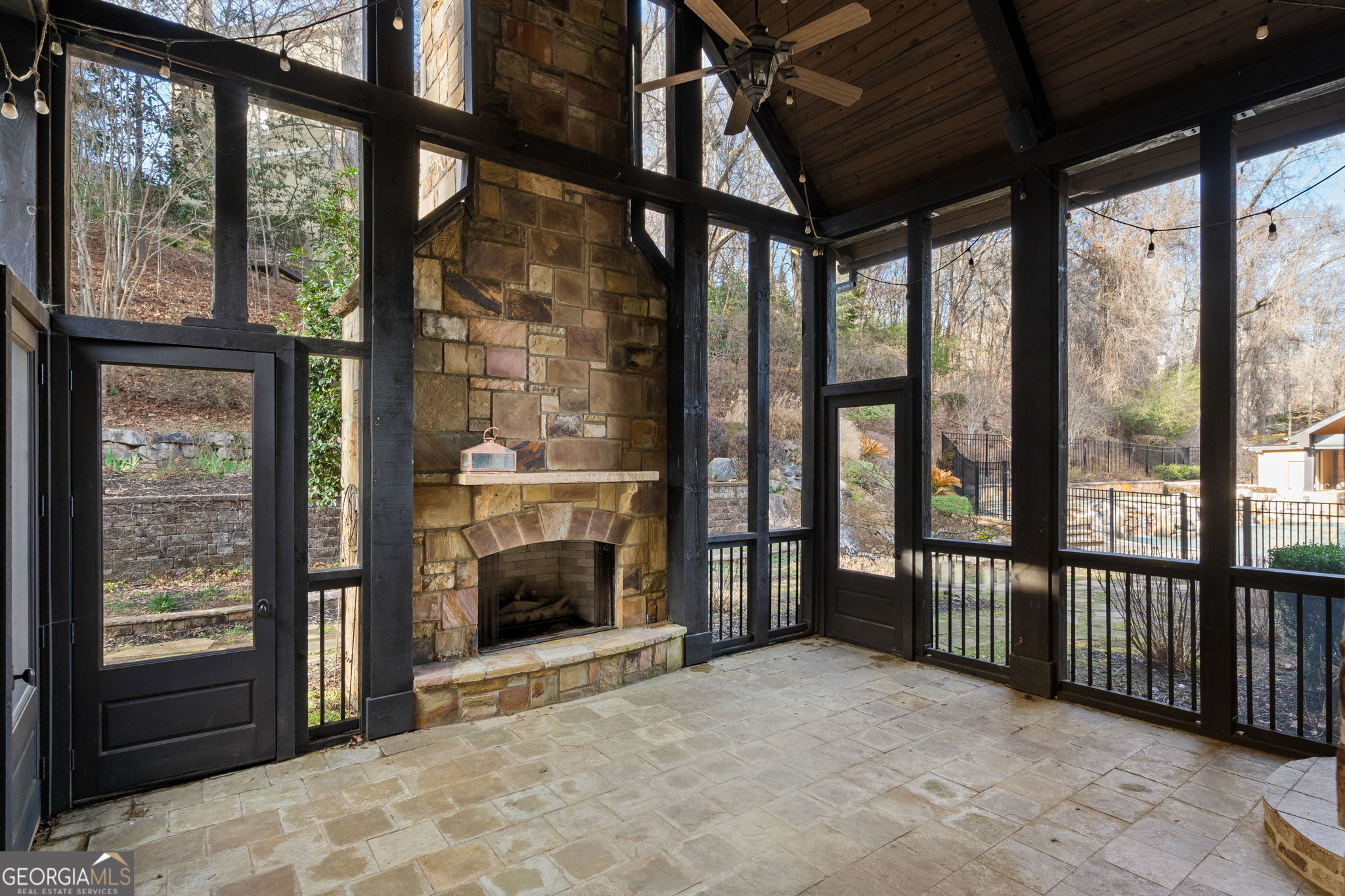 Rivercliff - Residential