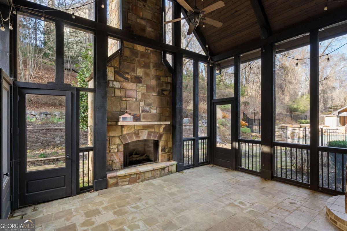Rivercliff - Residential
