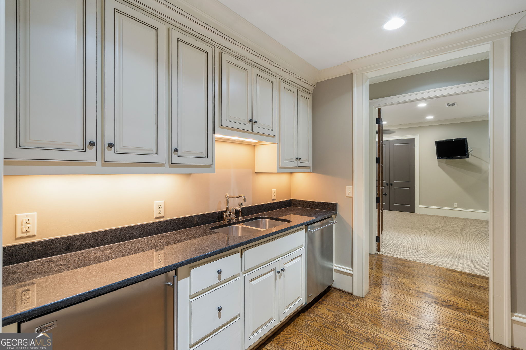 Rivercliff - Residential