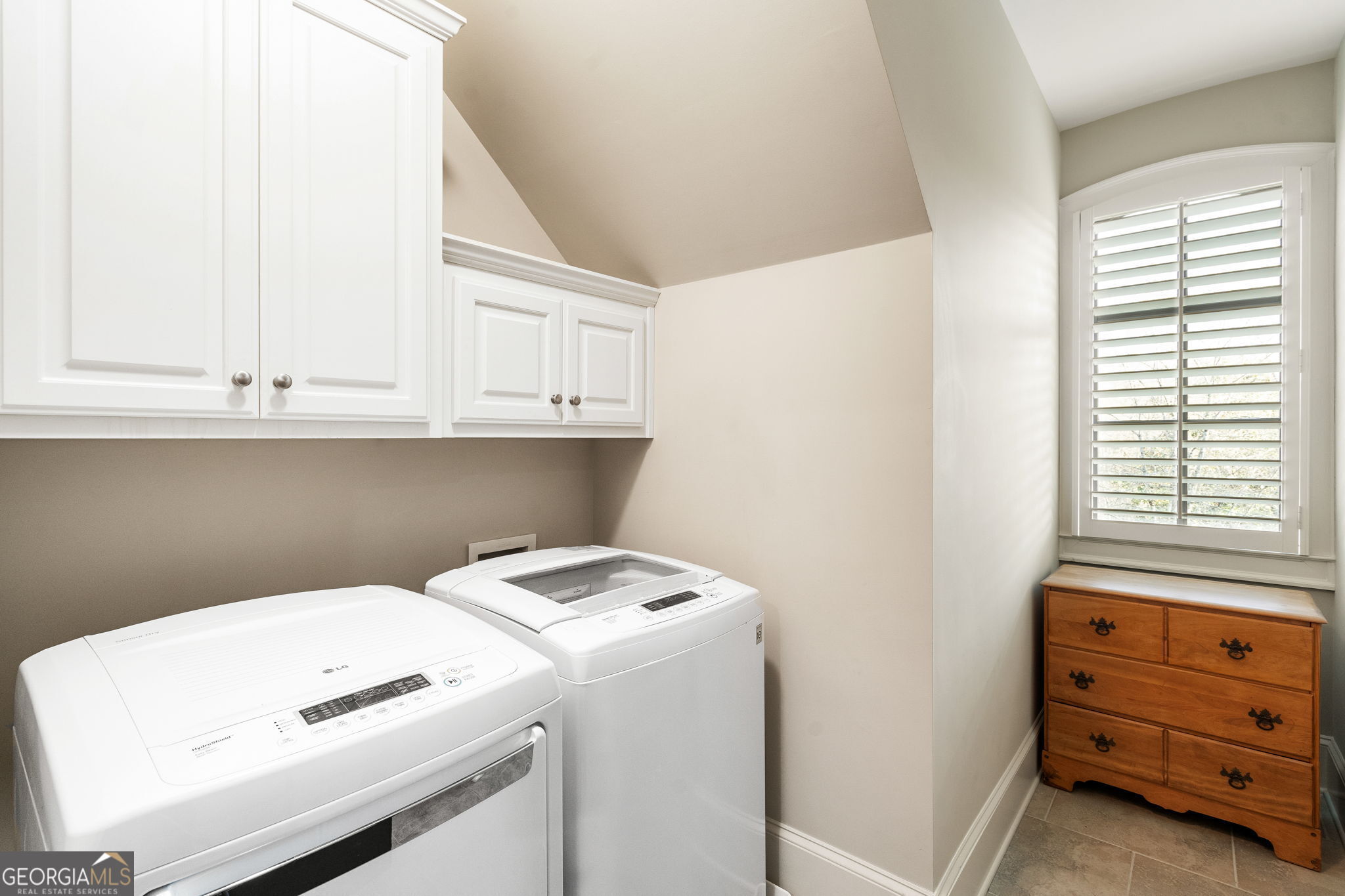 Rivercliff - Residential