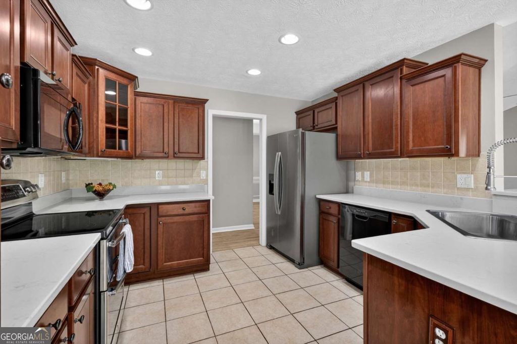 Photo of 705 Annslee Court, Loganville, GA 30052 (MLS # 10763185)