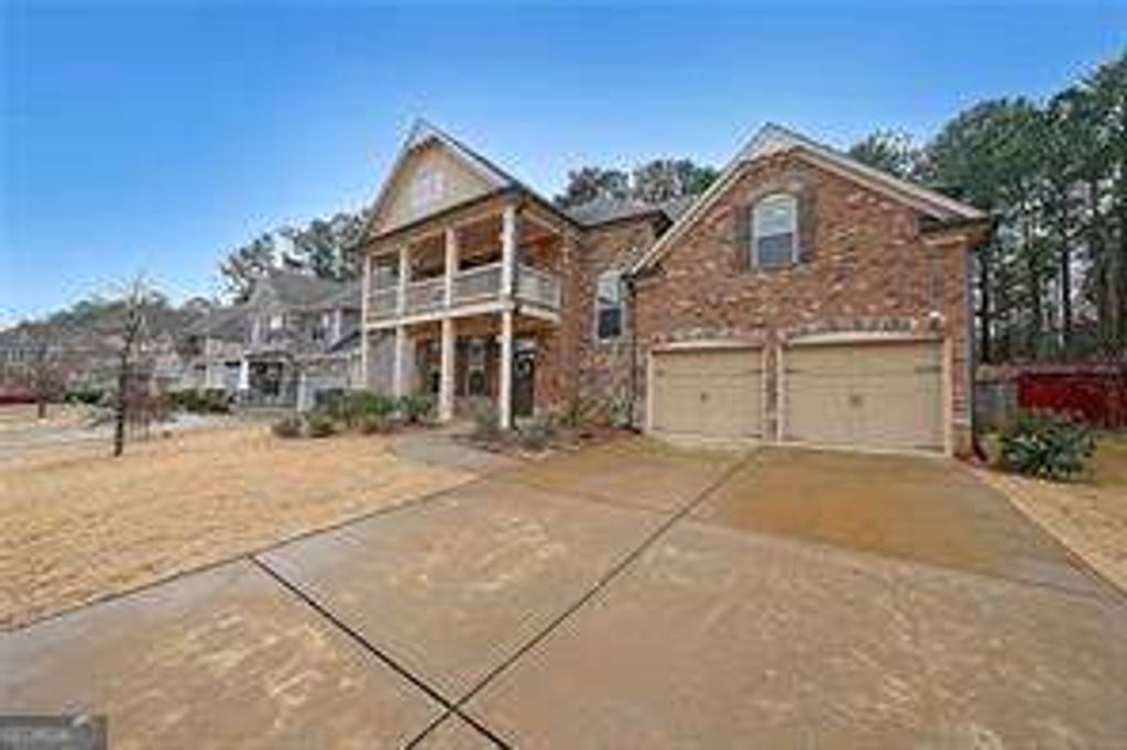 Photo of 1327 Halletts Peak, Lawrenceville, GA 30044 (MLS # 10706773)