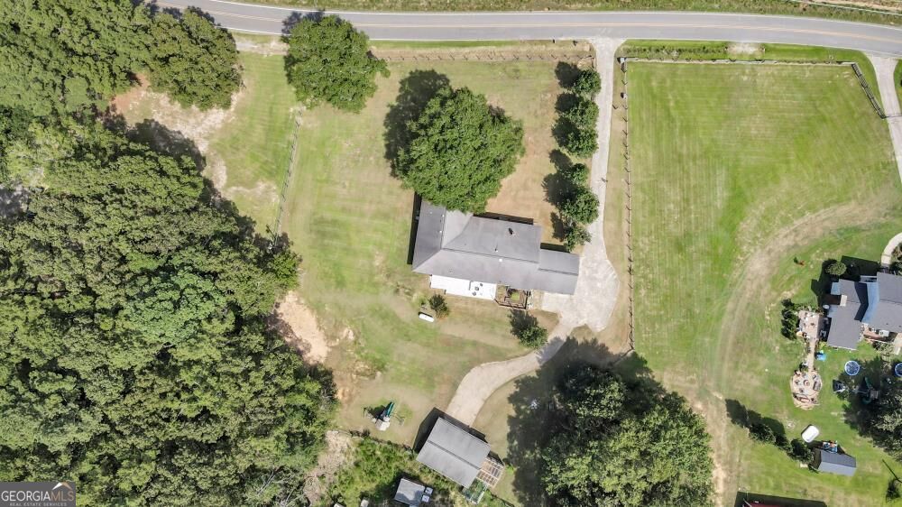 622 Harmony RD SE