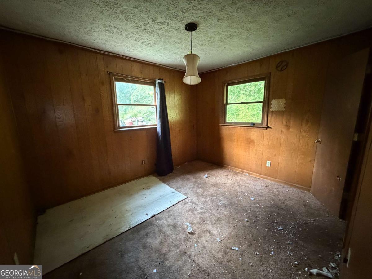1018 Scott Brown RD SE