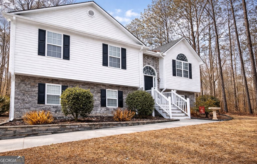 Photo of 132 Sydney Summit, Villa Rica, GA 30180 (MLS # 10682888)