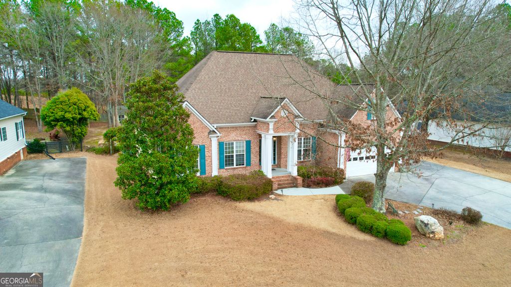 Photo of 19 Golden Eagle Drive, Adairsville, GA 30103 (MLS # 10697423)
