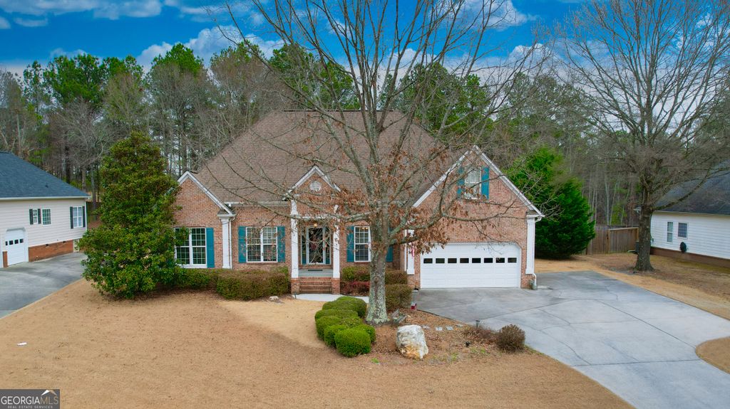 Photo of 19 Golden Eagle Drive, Adairsville, GA 30103 (MLS # 10697423)