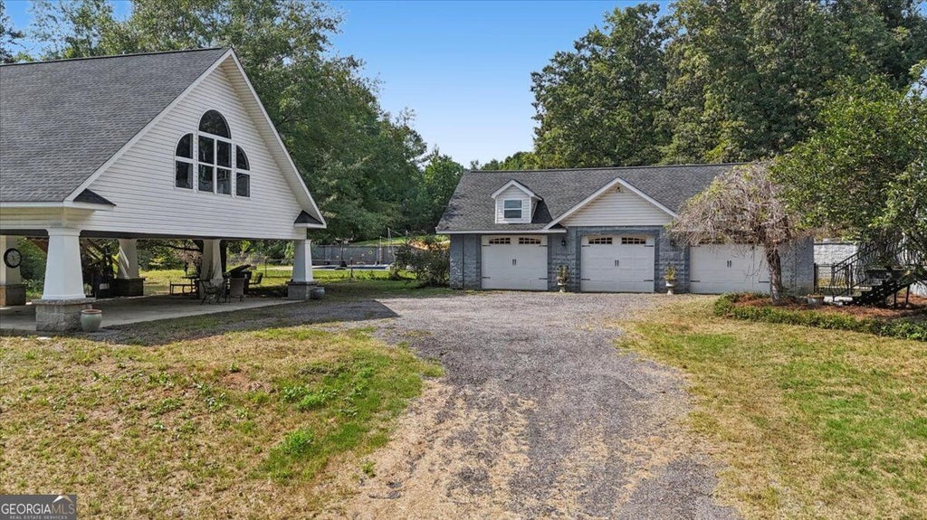 Photo of 42 Lumpkin Road, Cedartown, GA 30125 (MLS # 10852286)