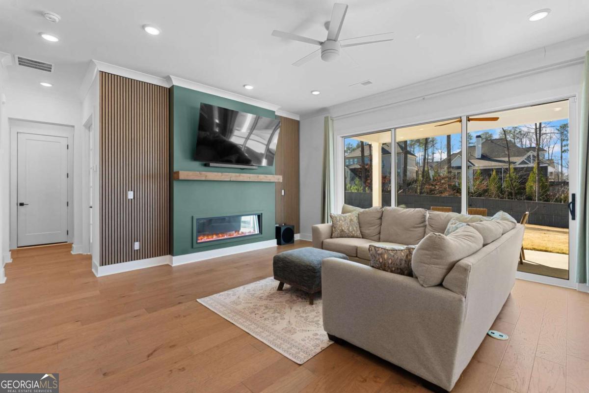 1957 Sage Lake BND SW