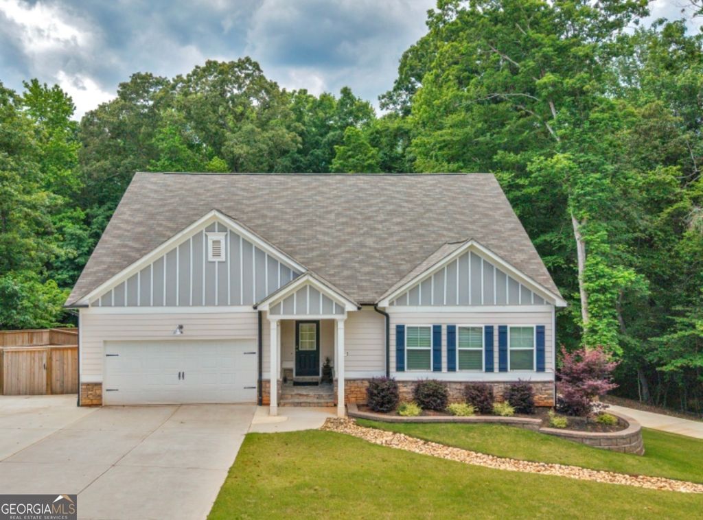 Photo of 252 Masters Way, Athens, GA 30607 (MLS # 10774063)
