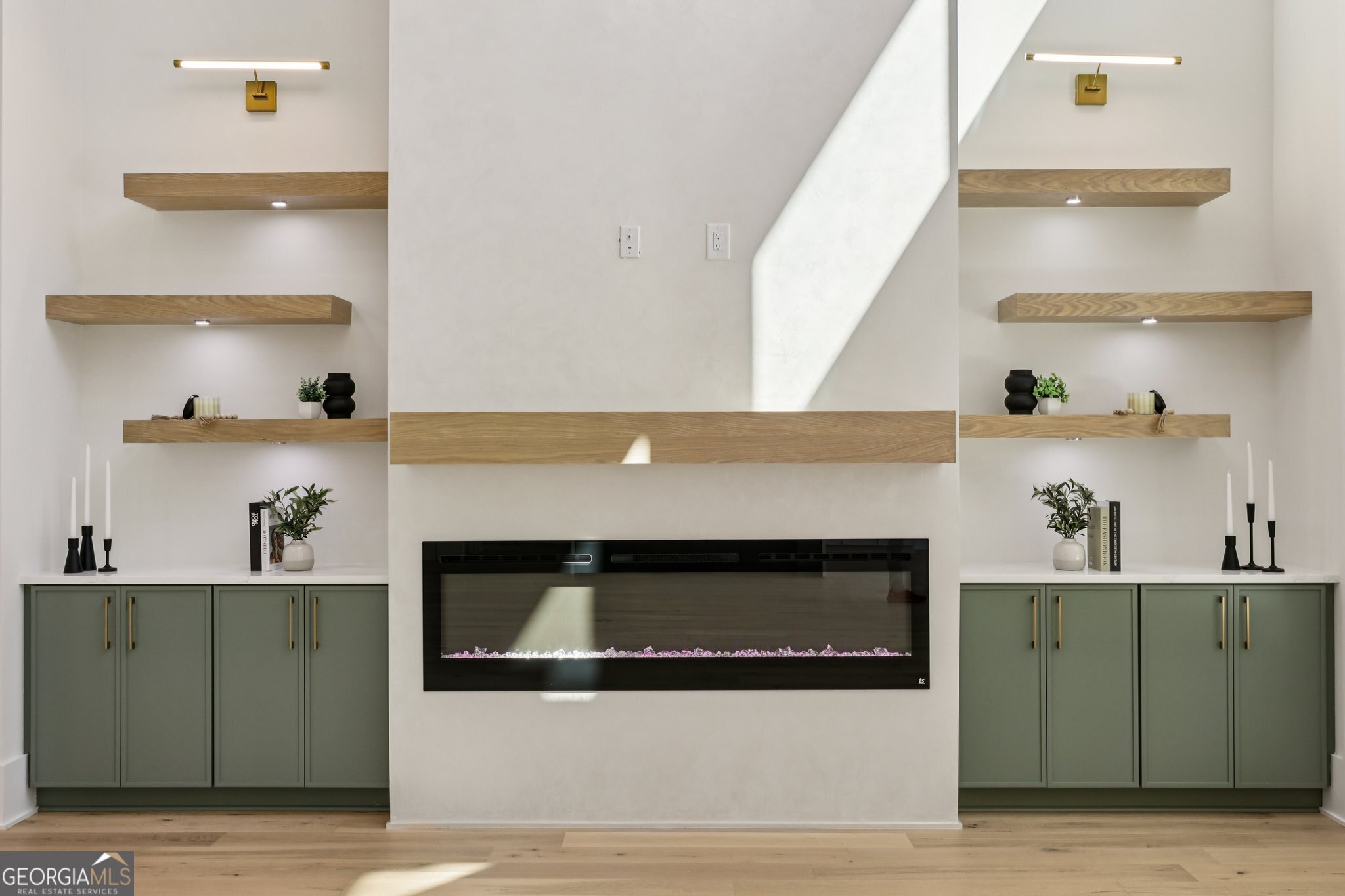 3272658818 Homes for Sale