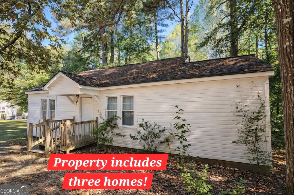 Photo of 377 Dock Hyde Road, Carrollton, GA 30116 (MLS # 10756123)