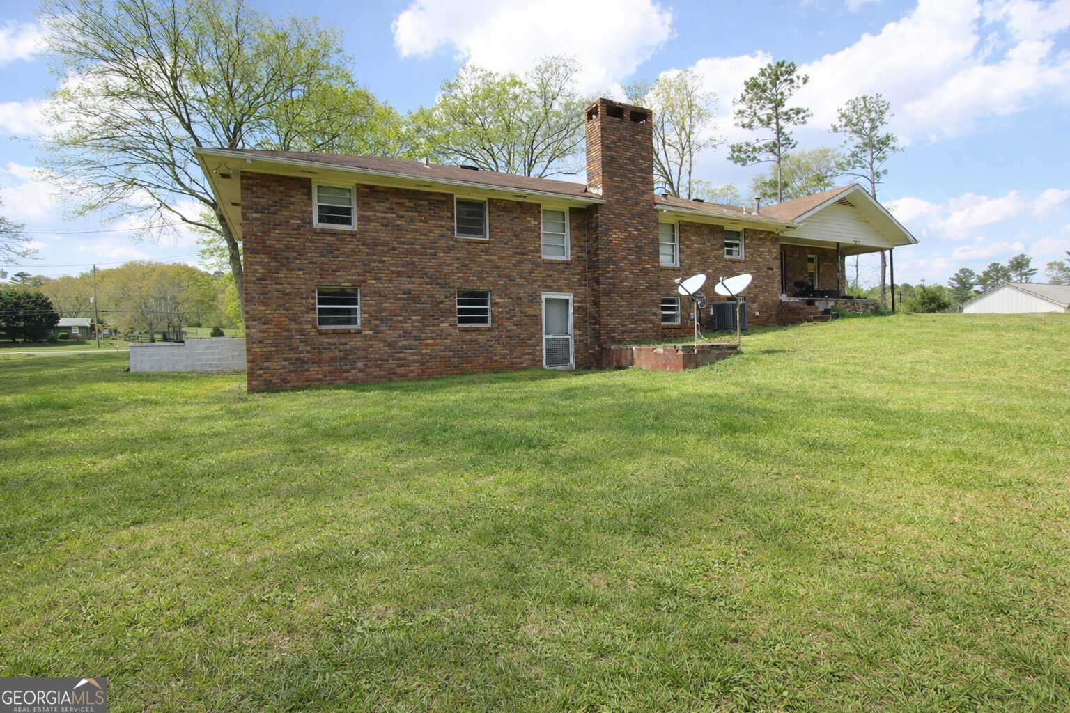 3191 Ernest W Barrett PKWY NW