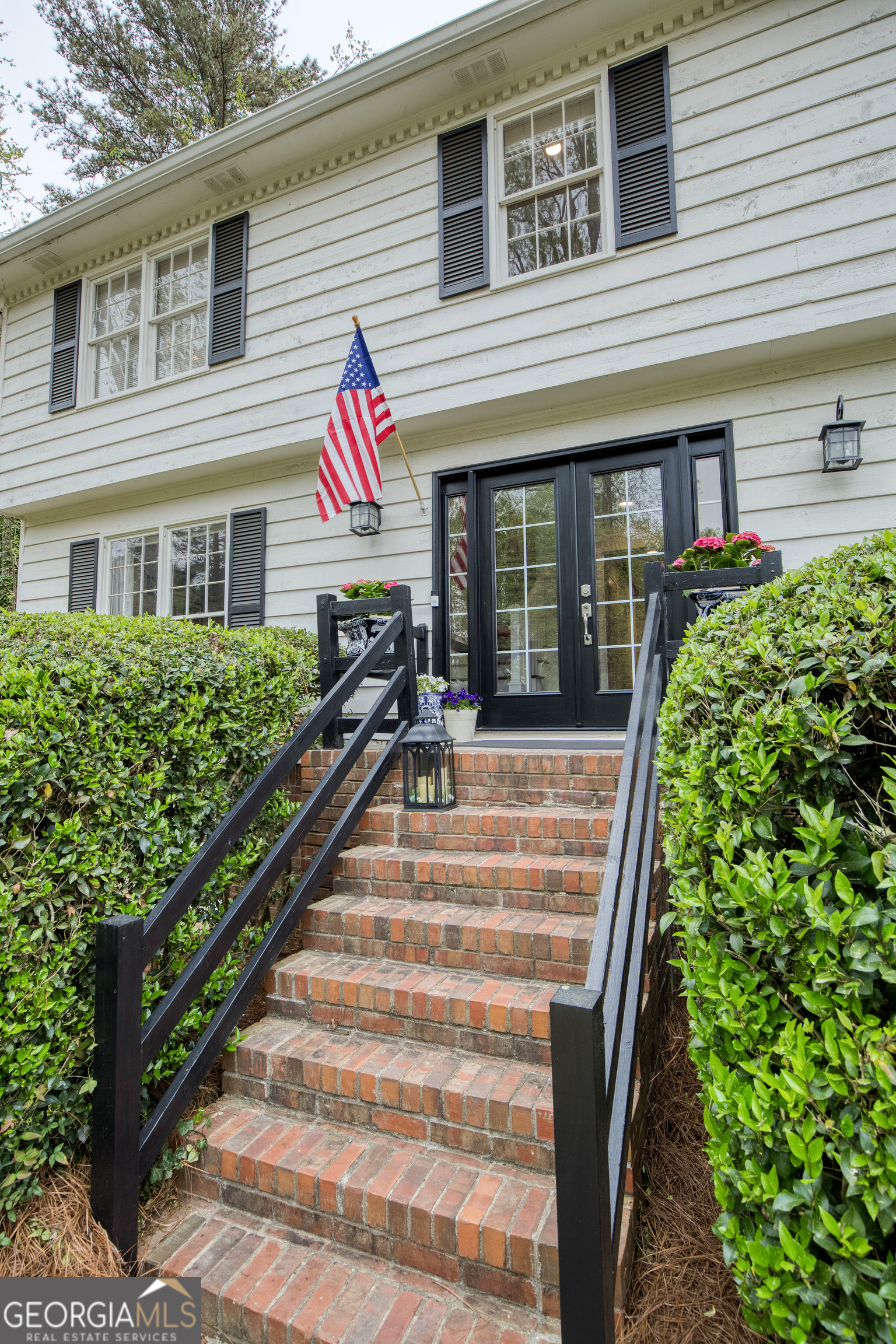 Roswell, Georgia 30076, United States, 5 Bedrooms Bedrooms, ,4 BathroomsBathrooms,Residential,Active,102881