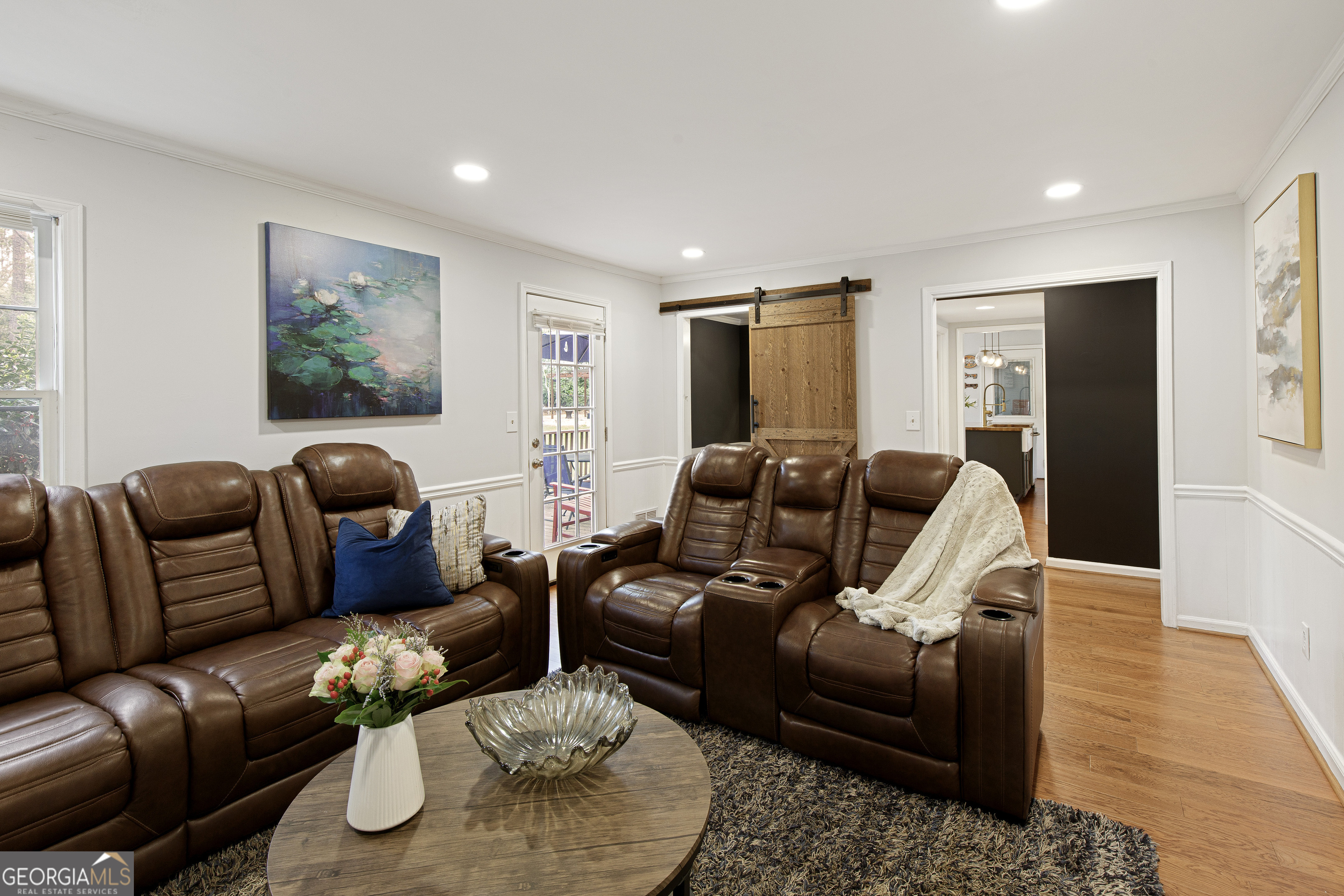 Roswell, Georgia 30076, United States, 5 Bedrooms Bedrooms, ,4 BathroomsBathrooms,Residential,Active,102881