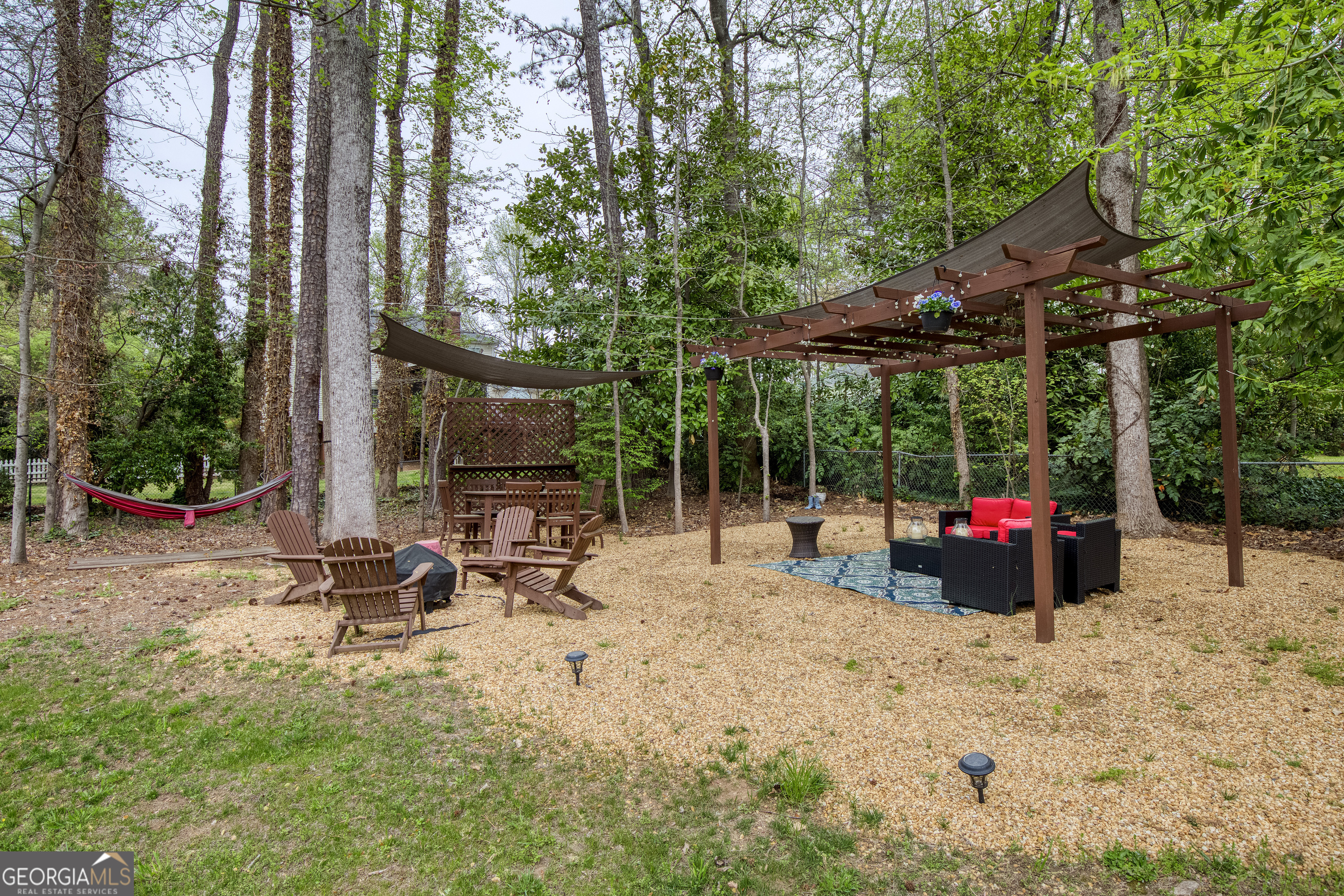 Roswell, Georgia 30076, United States, 5 Bedrooms Bedrooms, ,4 BathroomsBathrooms,Residential,Active,102881