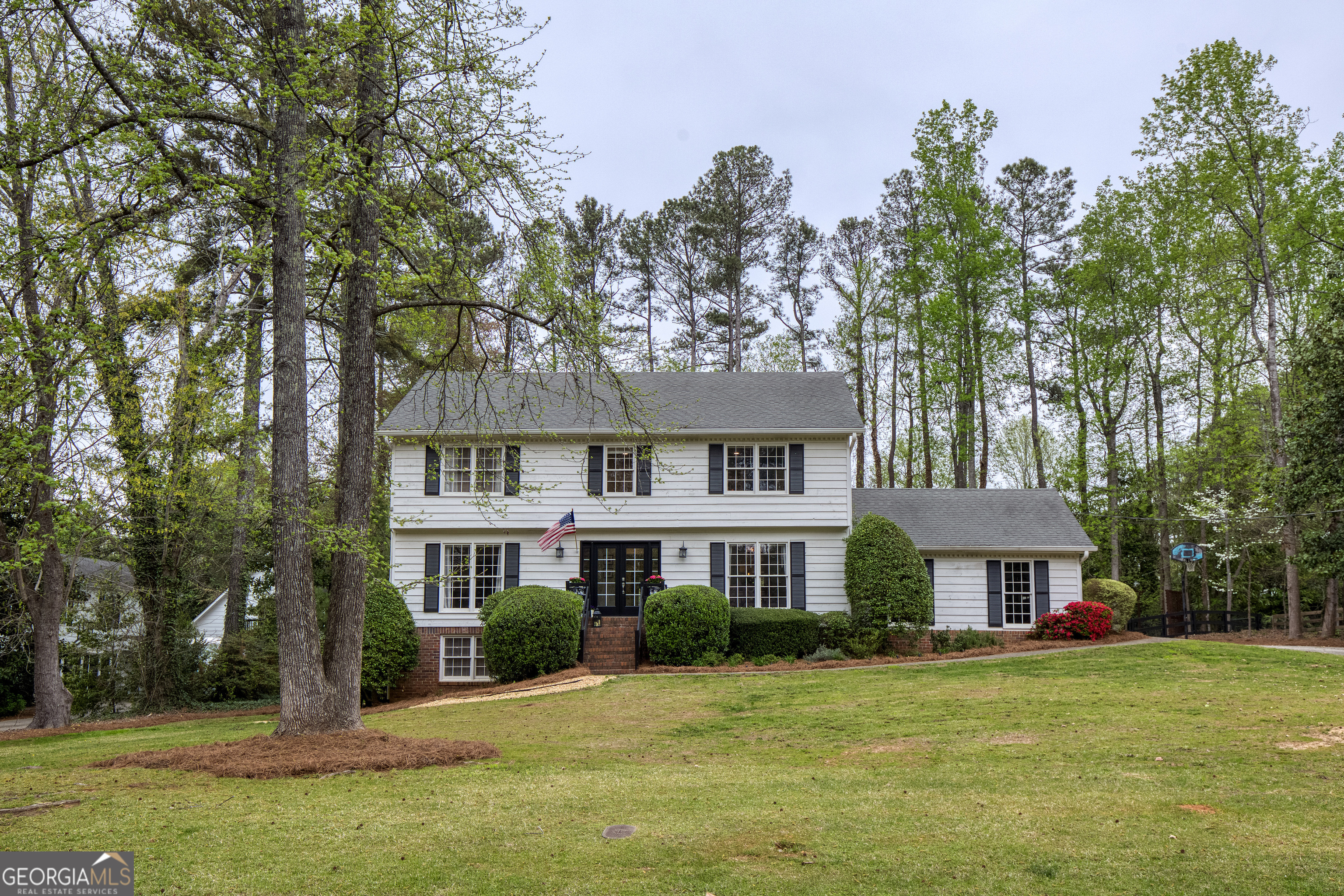 Roswell, Georgia 30076, United States, 5 Bedrooms Bedrooms, ,4 BathroomsBathrooms,Residential,Active,102881