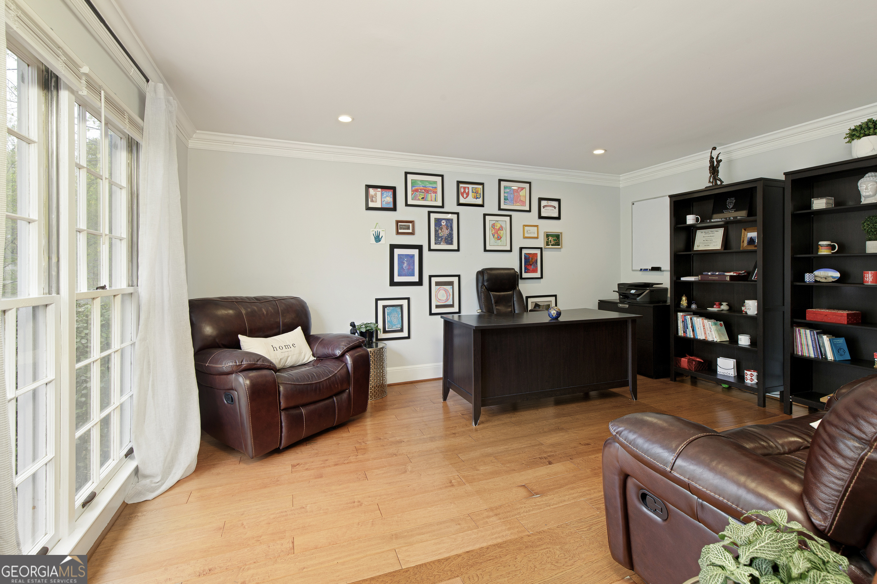 Roswell, Georgia 30076, United States, 5 Bedrooms Bedrooms, ,4 BathroomsBathrooms,Residential,Active,102881