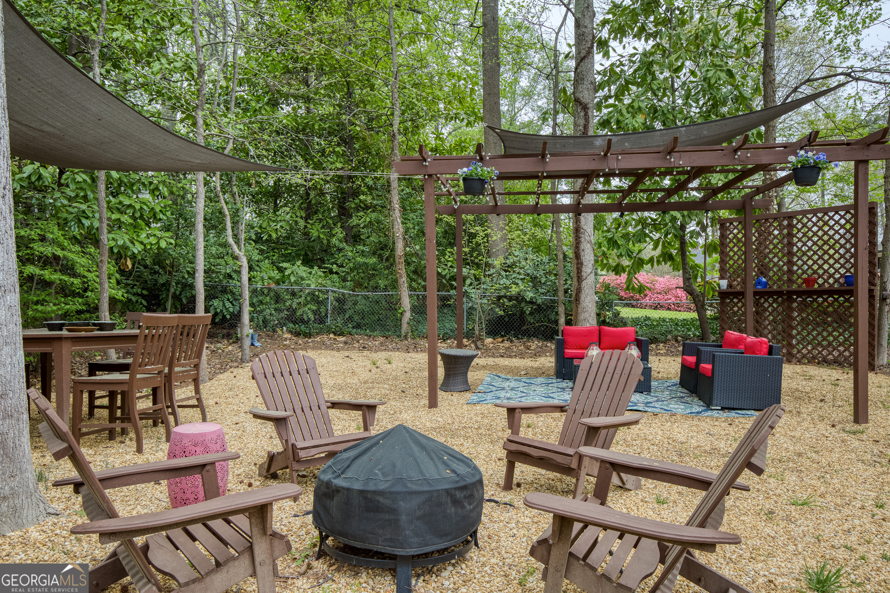 Roswell, Georgia 30076, United States, 5 Bedrooms Bedrooms, ,4 BathroomsBathrooms,Residential,Active,102881