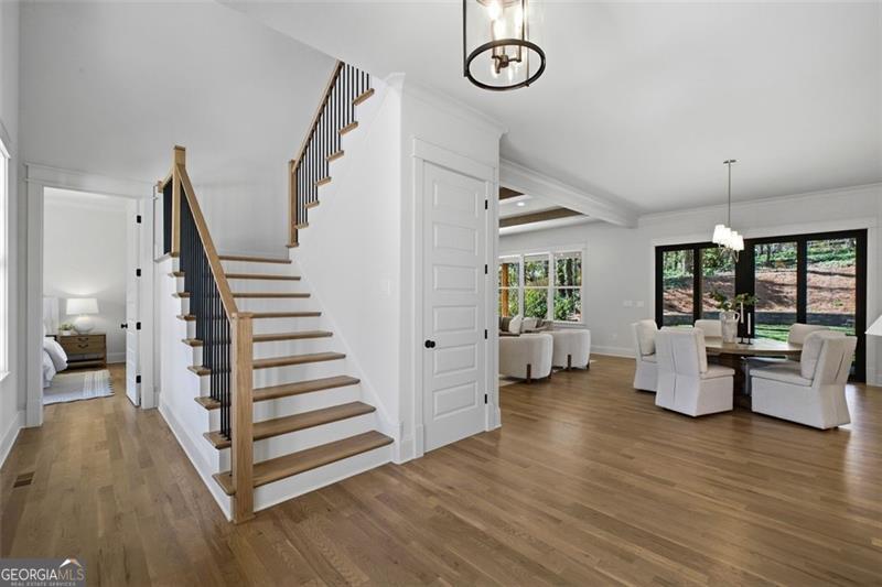 2167 Fox Hound Chase