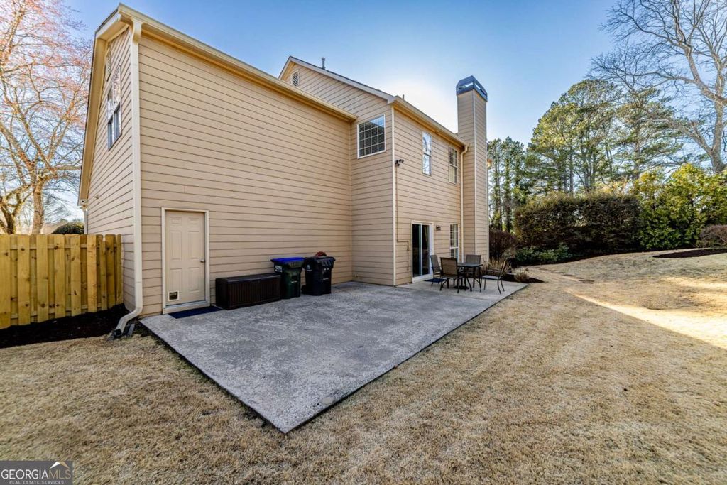 listing image 82