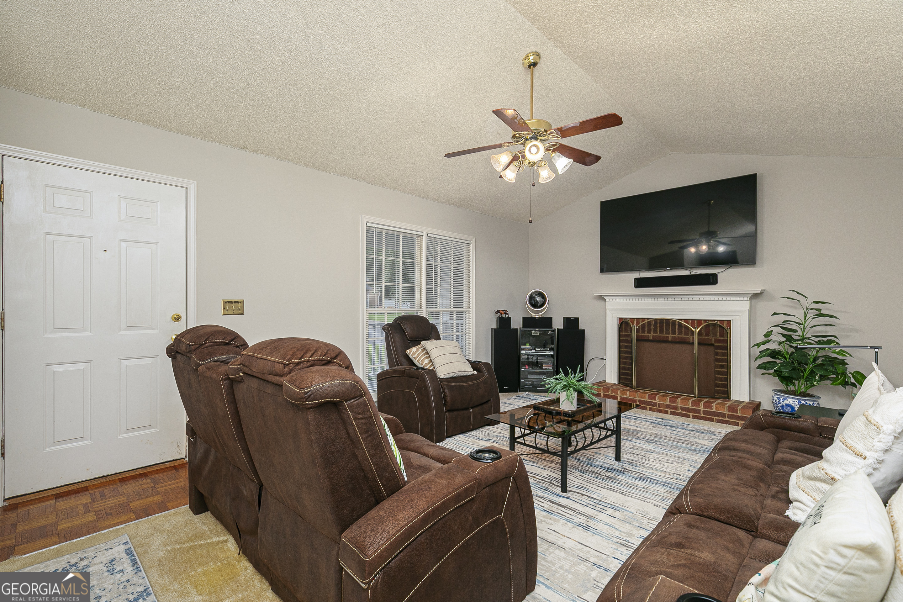 5216 Glendora Court