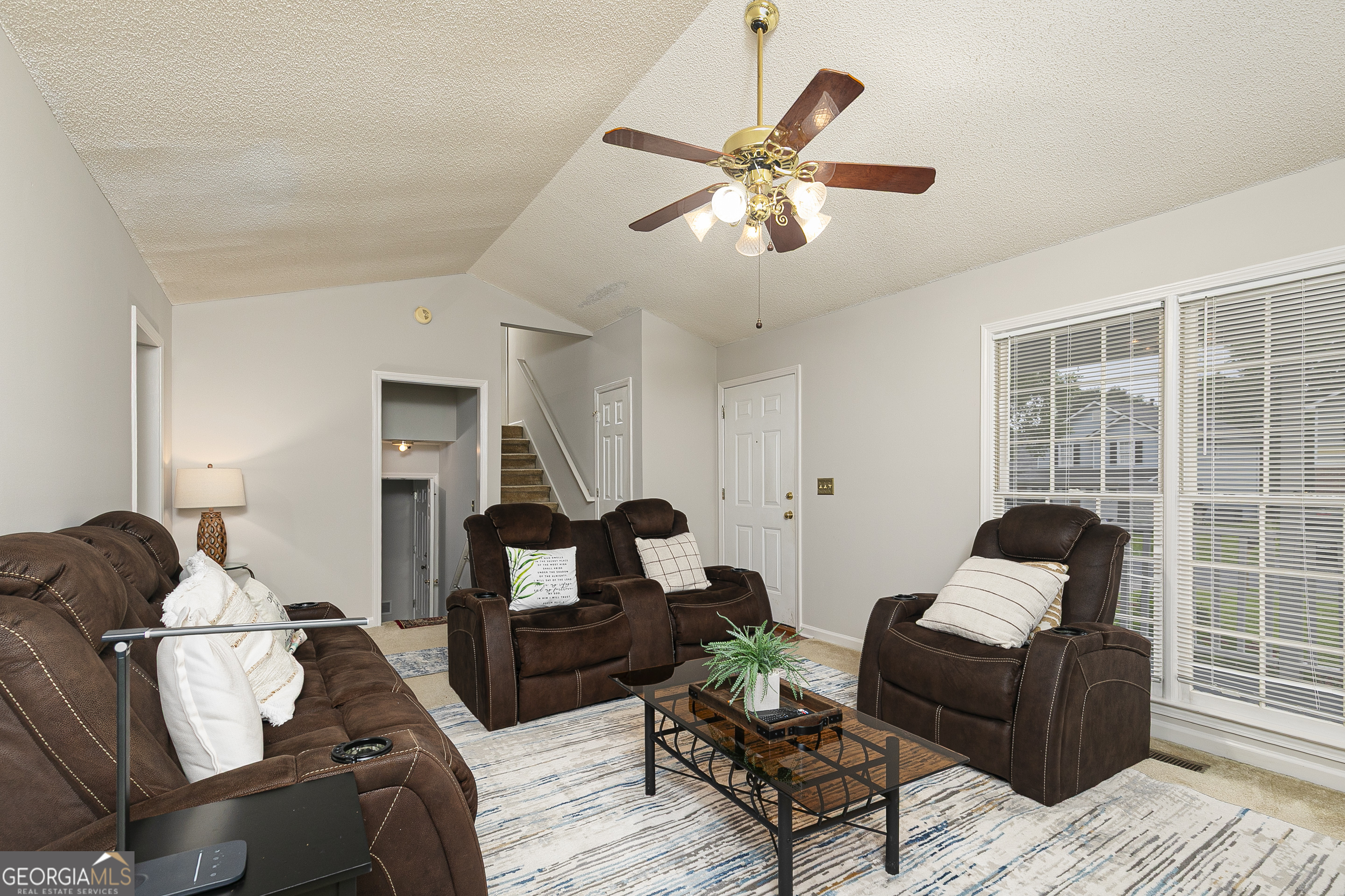 5216 Glendora Court