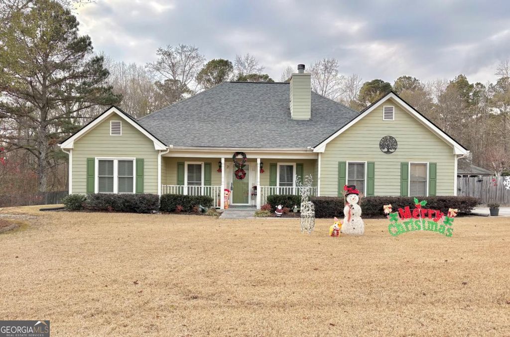 Photo of 770 HUNTERS Lane, Loganville, GA 30052 (MLS # 10656245)