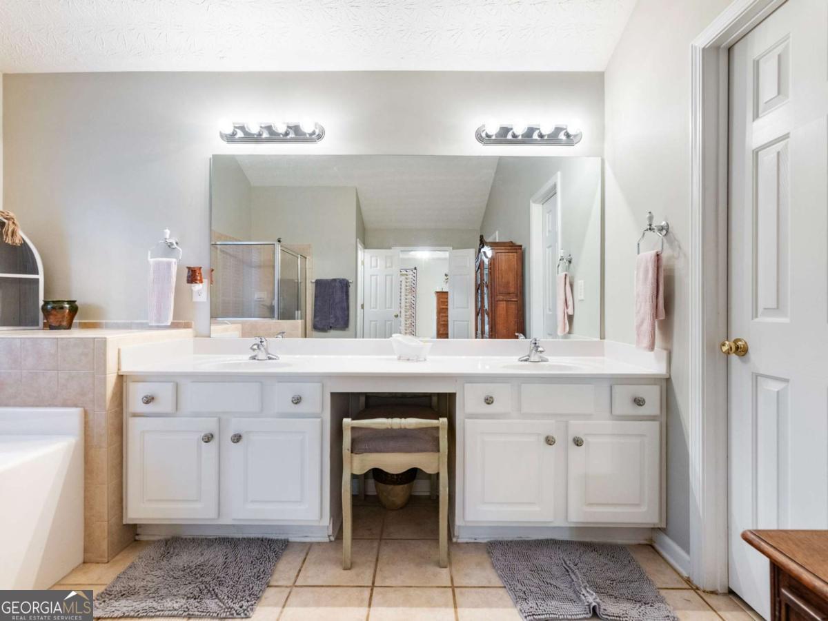 Shoal Creek - Residential