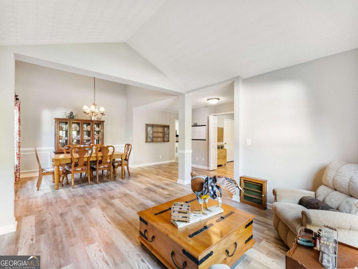 Shoal Creek - Residential