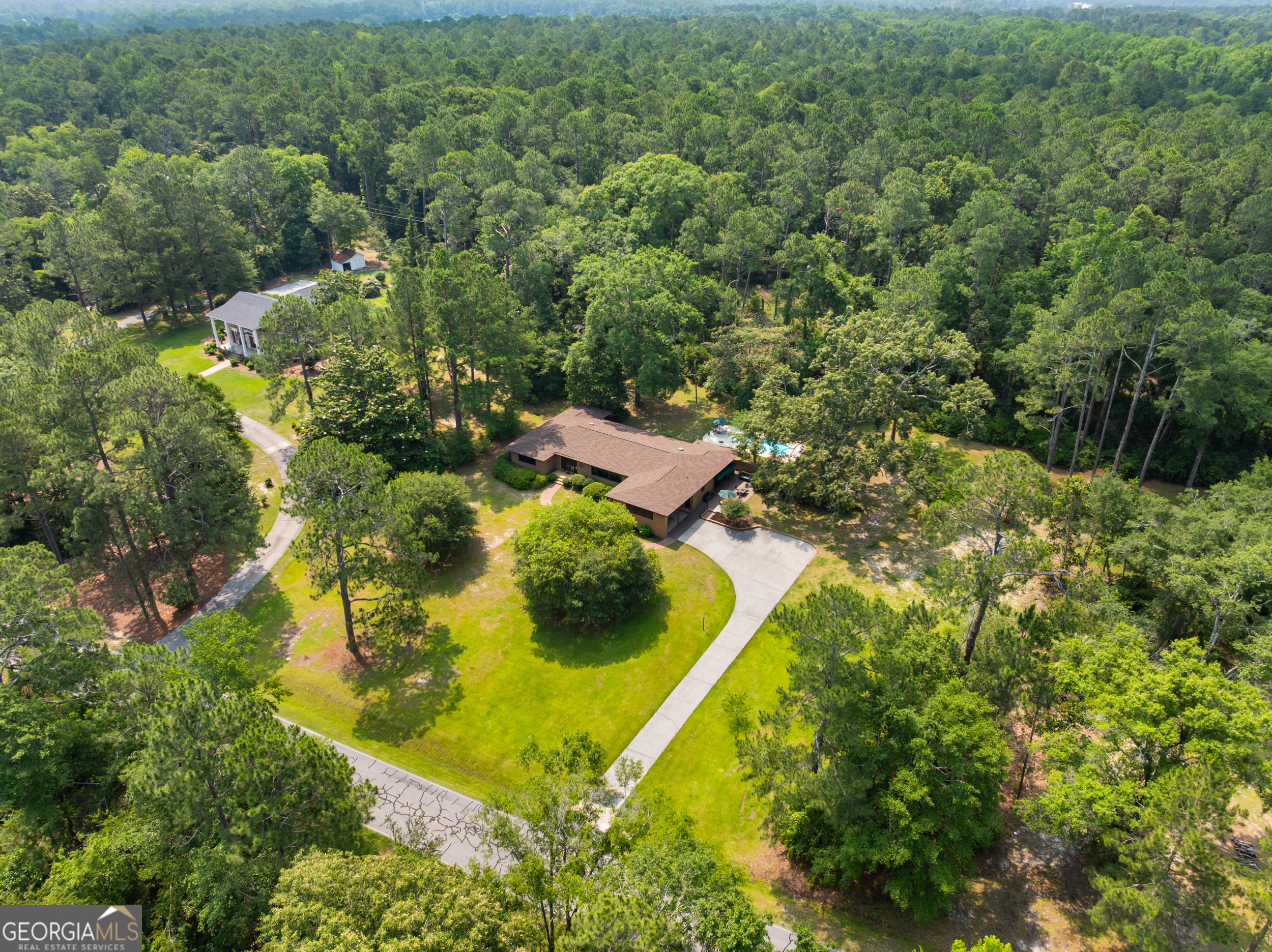 4894 Country Club Road